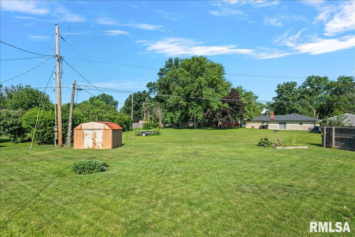 55 Bonnie Brook Road Chatham, IL 62629 - Photo 8 of 27
