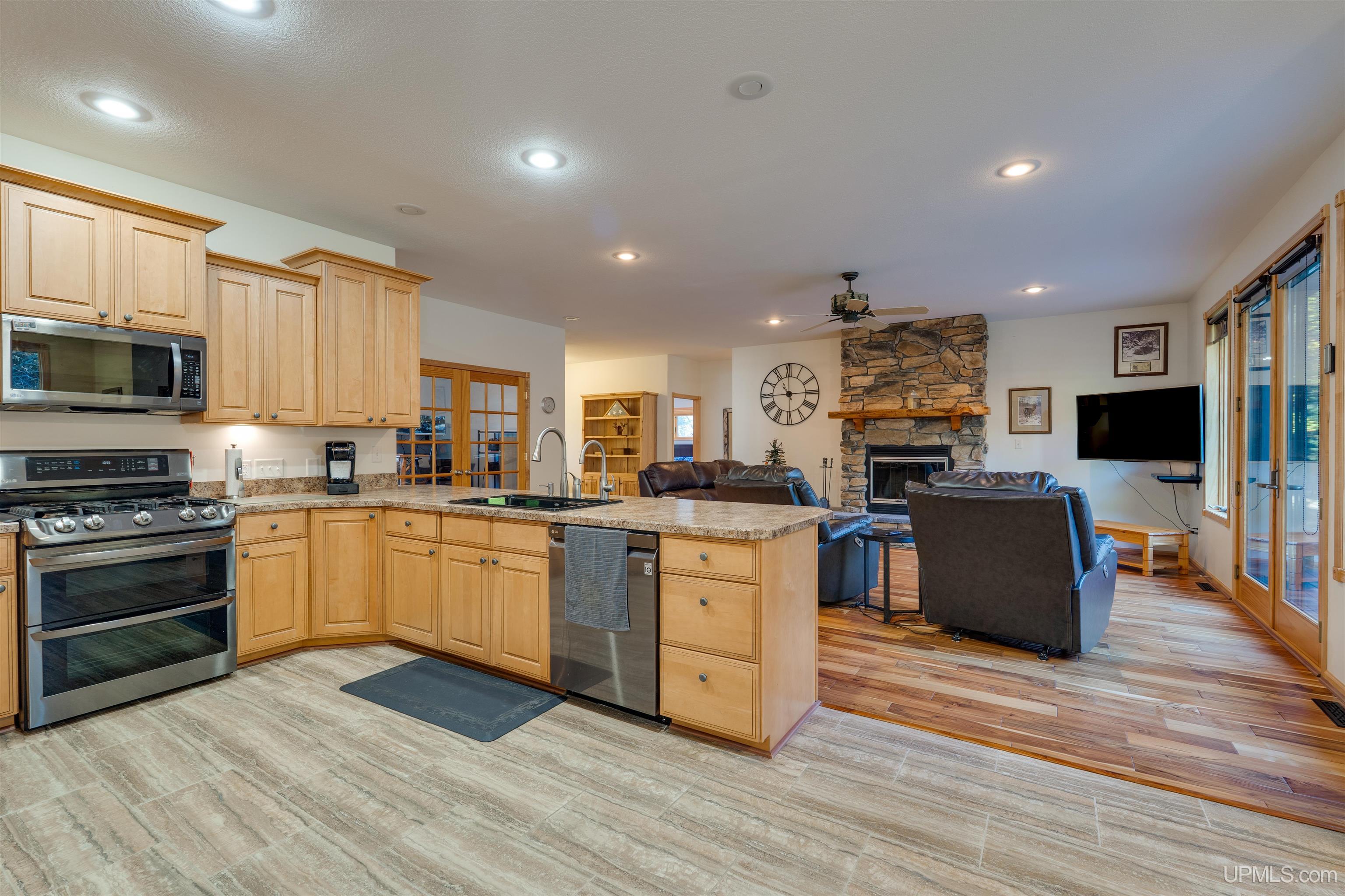 9699 .25 Road Cooks, MI 49817 - Photo 12 of 63 Gallery Image 12