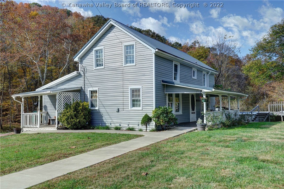 18 Slater Farm Road Charleston, WV 25312 - Photo 3 of 48 Gallery Image 3