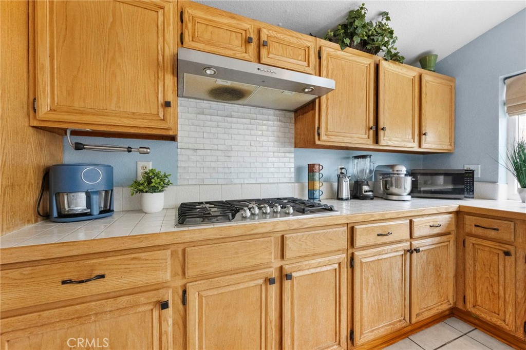 3684 North Veronica Court Rialto, CA 92377 - Photo 38 of 75