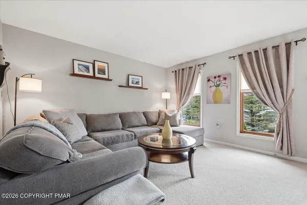 $368,000 | 277 Northpark Drive West, East Stroudsburg, PA 18302
