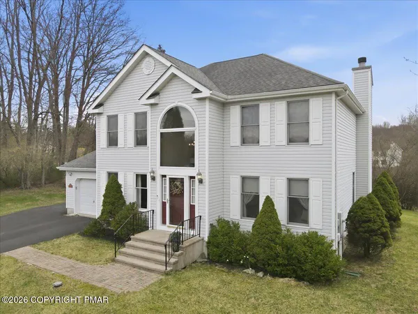 $368,000 | 277 Northpark Drive West, East Stroudsburg, PA 18302