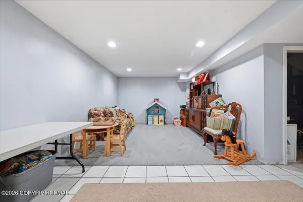 $368,000 | 277 Northpark Drive West, East Stroudsburg, PA 18302