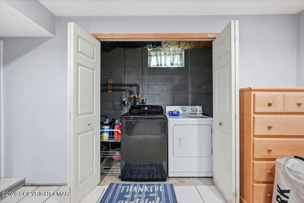 $368,000 | 277 Northpark Drive West, East Stroudsburg, PA 18302