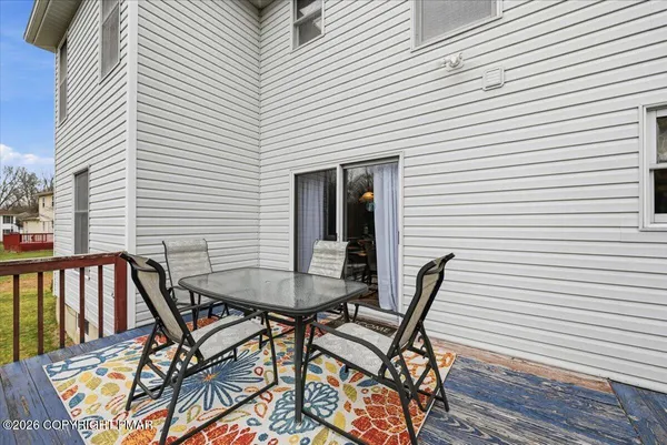 $368,000 | 277 Northpark Drive West, East Stroudsburg, PA 18302