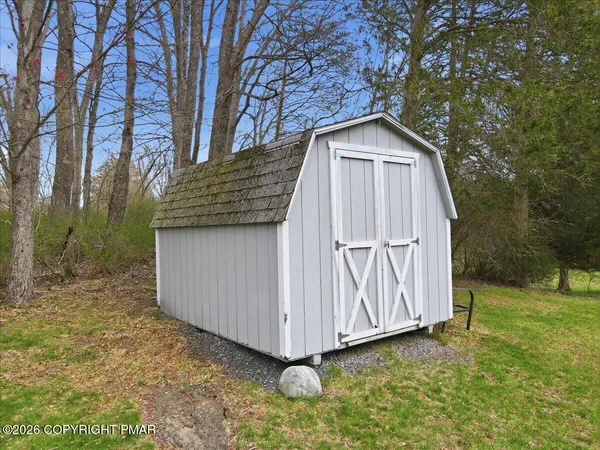 $368,000 | 277 Northpark Drive West, East Stroudsburg, PA 18302