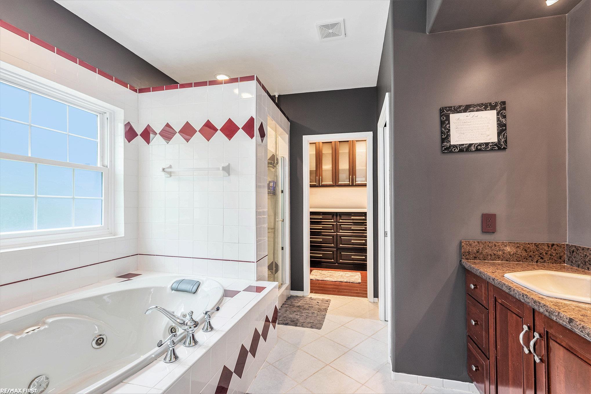 33473 Mulvey Road Fraser, MI 48026 - Photo 21 of 44 50177222-dd33df21-1ea5-4c7d-90dc-266a4d3ccd0a.JPG
