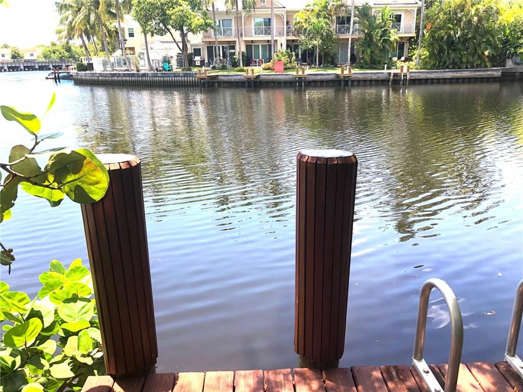 2000 Riverside Place, Unit 4 Wilton Manors, FL 33305 - Photo 25 of 40 a view of a lake from a balcony