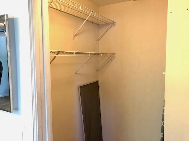 2000 Riverside Place, Unit 4 Wilton Manors, FL 33305 - Photo 32 of 40 a view of utility room