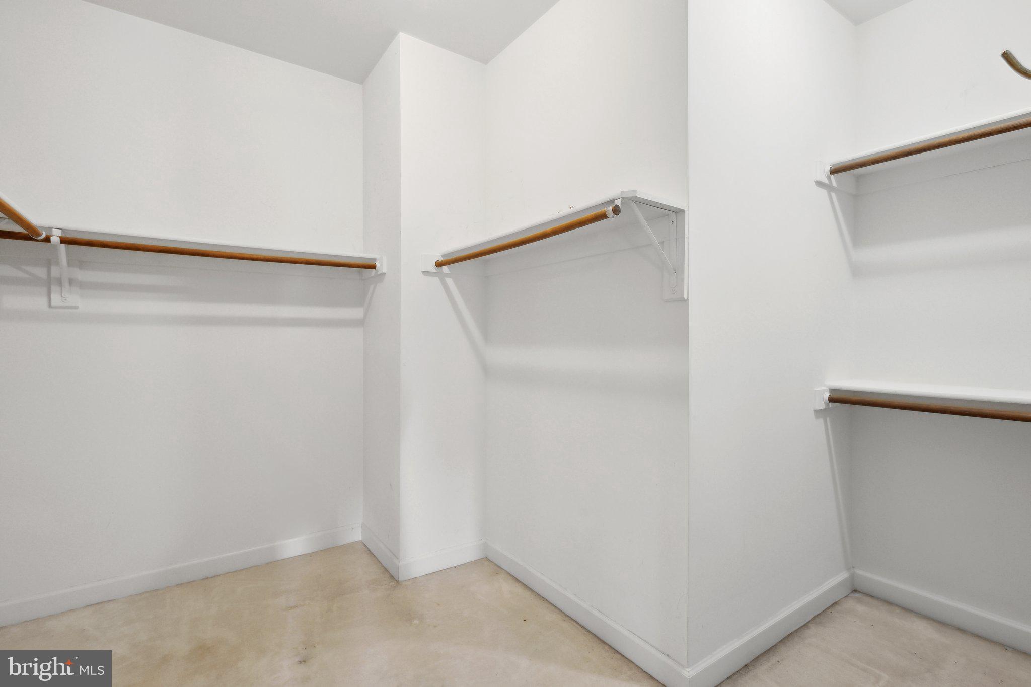 7102 Clarkson Drive Springfield, VA 22150 - Photo 12 of 26 a view of small space