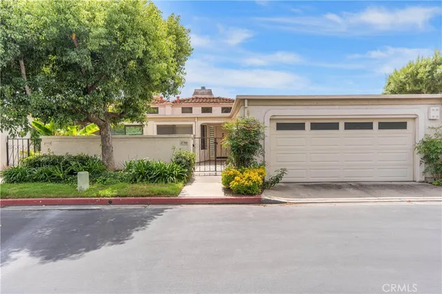 front view of house with a yard