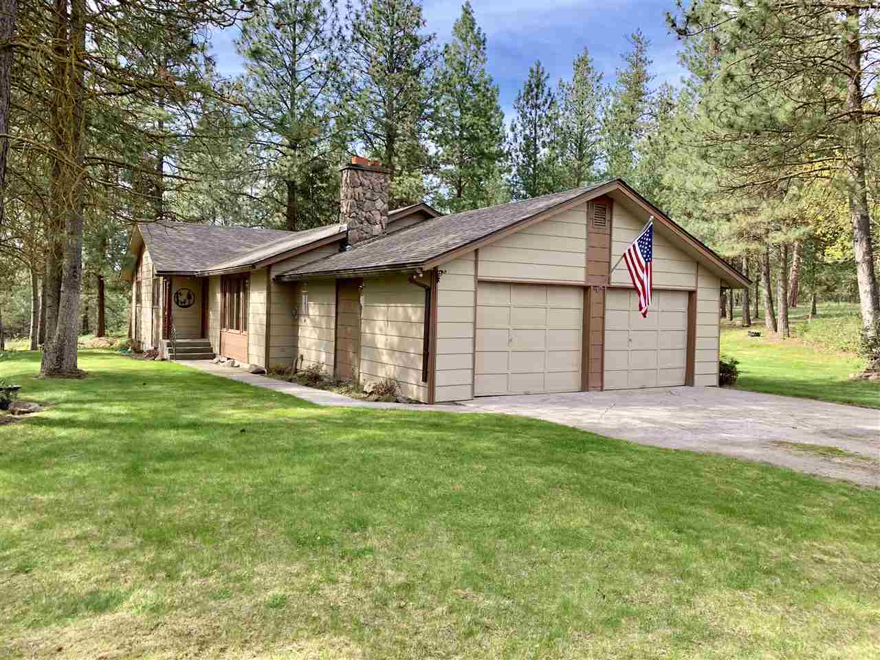 33502 North Findley Road Chattaroy, WA 99003 - Photo 1 of 20