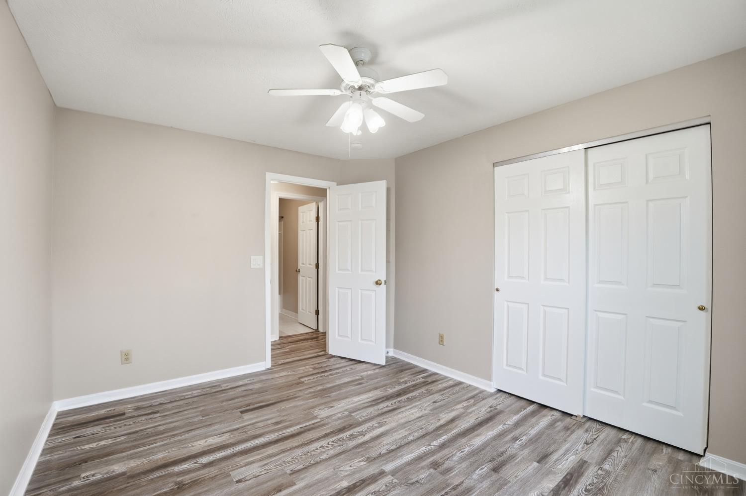 3675 West Galbraith Road, Unit 16 Cincinnati, OH 45247 - Photo 28 of 50