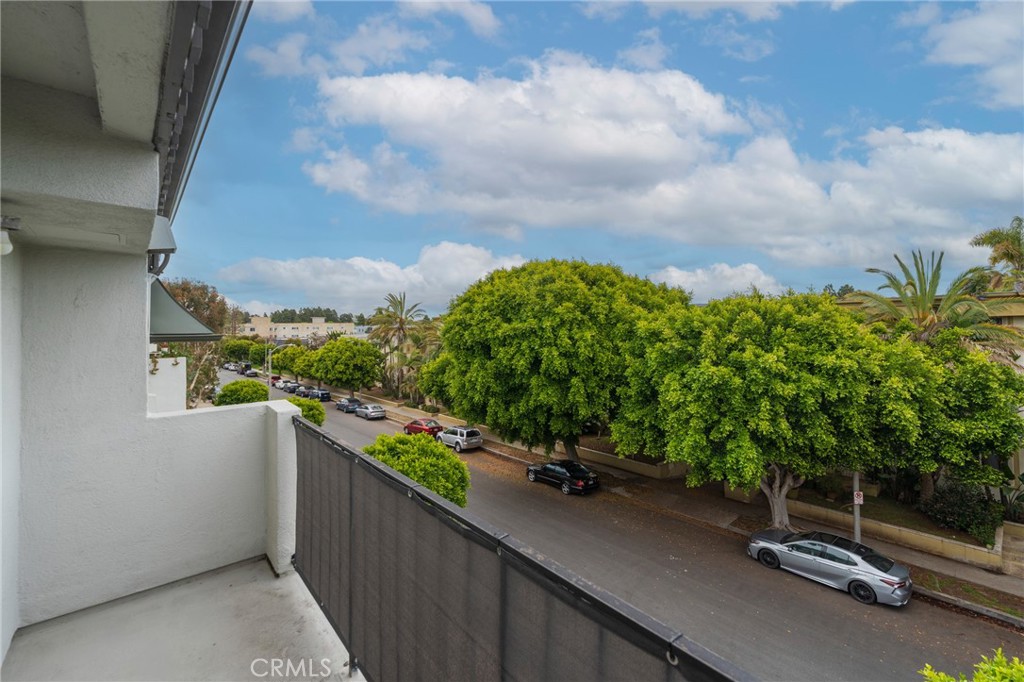 8163 Redlands Street, Unit 73 Playa del Rey, CA 90293 - Photo 11 of 23 a view of a balcony with an outdoor space