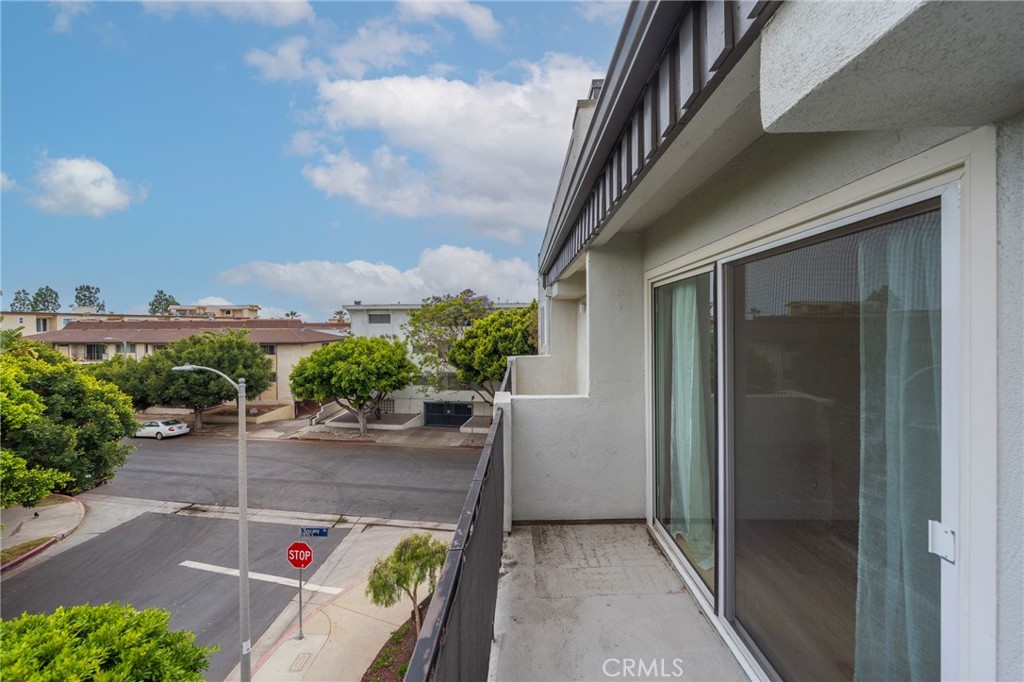 8163 Redlands Street, Unit 73 Playa del Rey, CA 90293 - Photo 12 of 23
