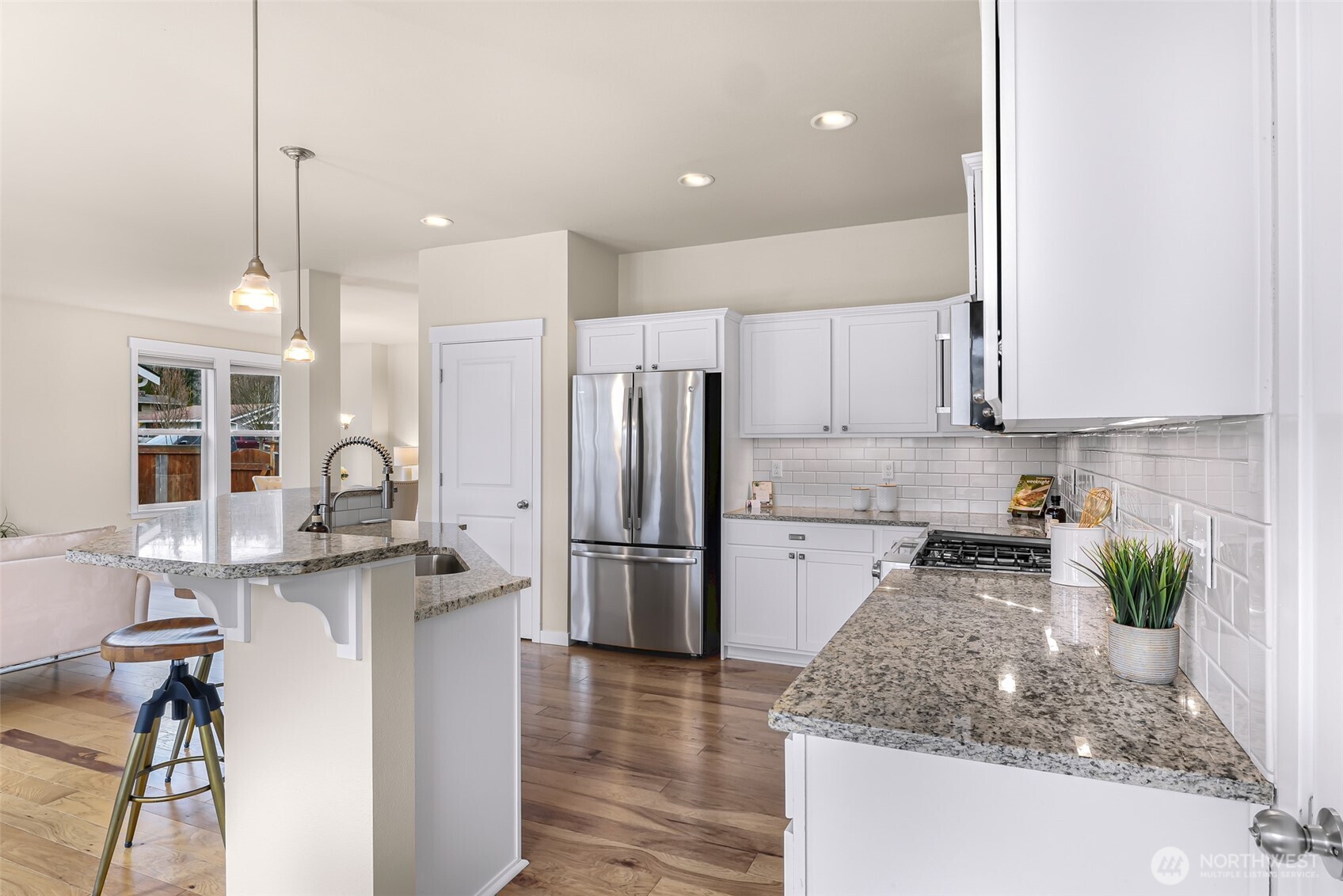 3926 McLaughlin Road Mount Vernon, WA 98273 - Photo 6 of 40 Gallery Image 6