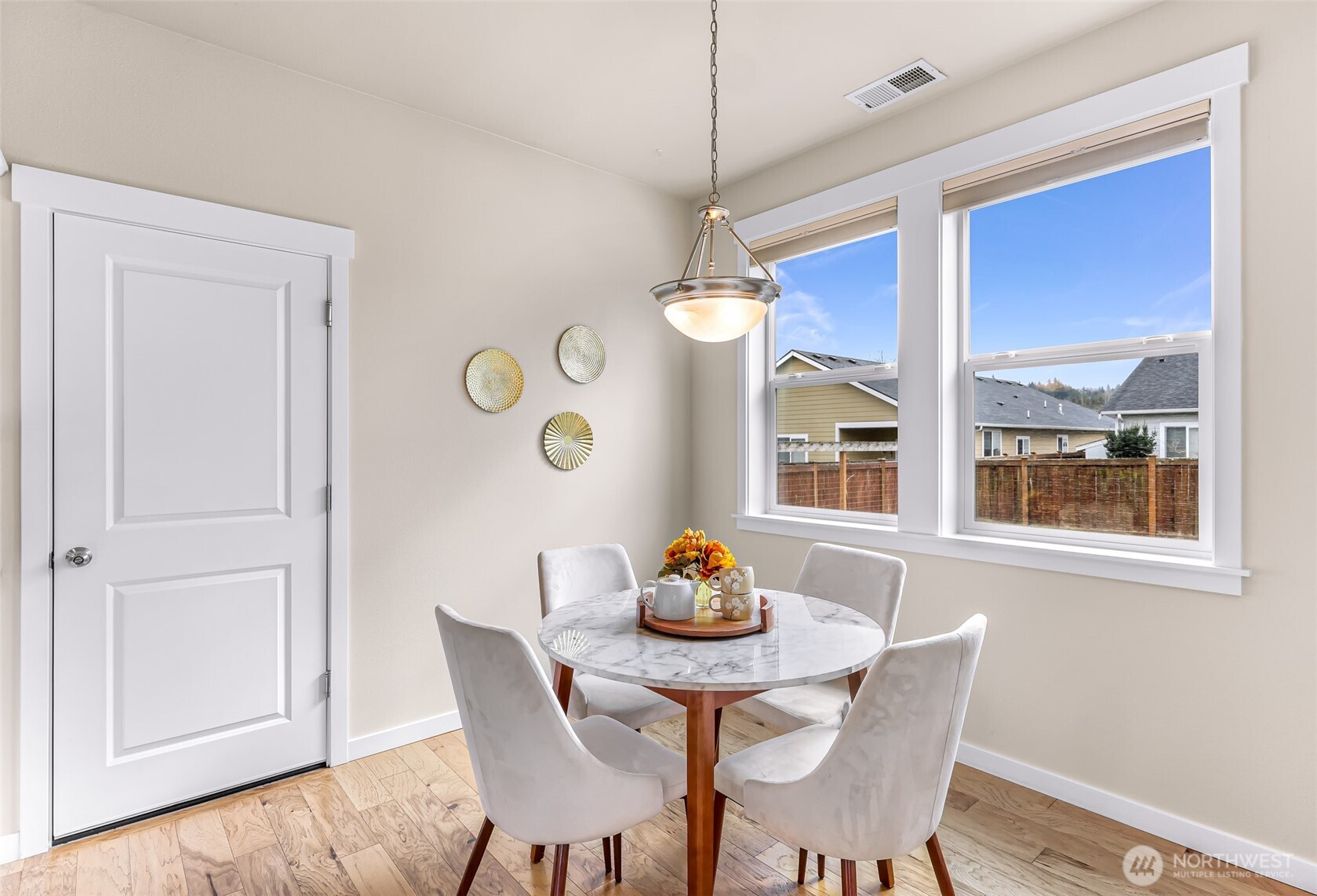 3926 McLaughlin Road Mount Vernon, WA 98273 - Photo 8 of 40 Gallery Image 8