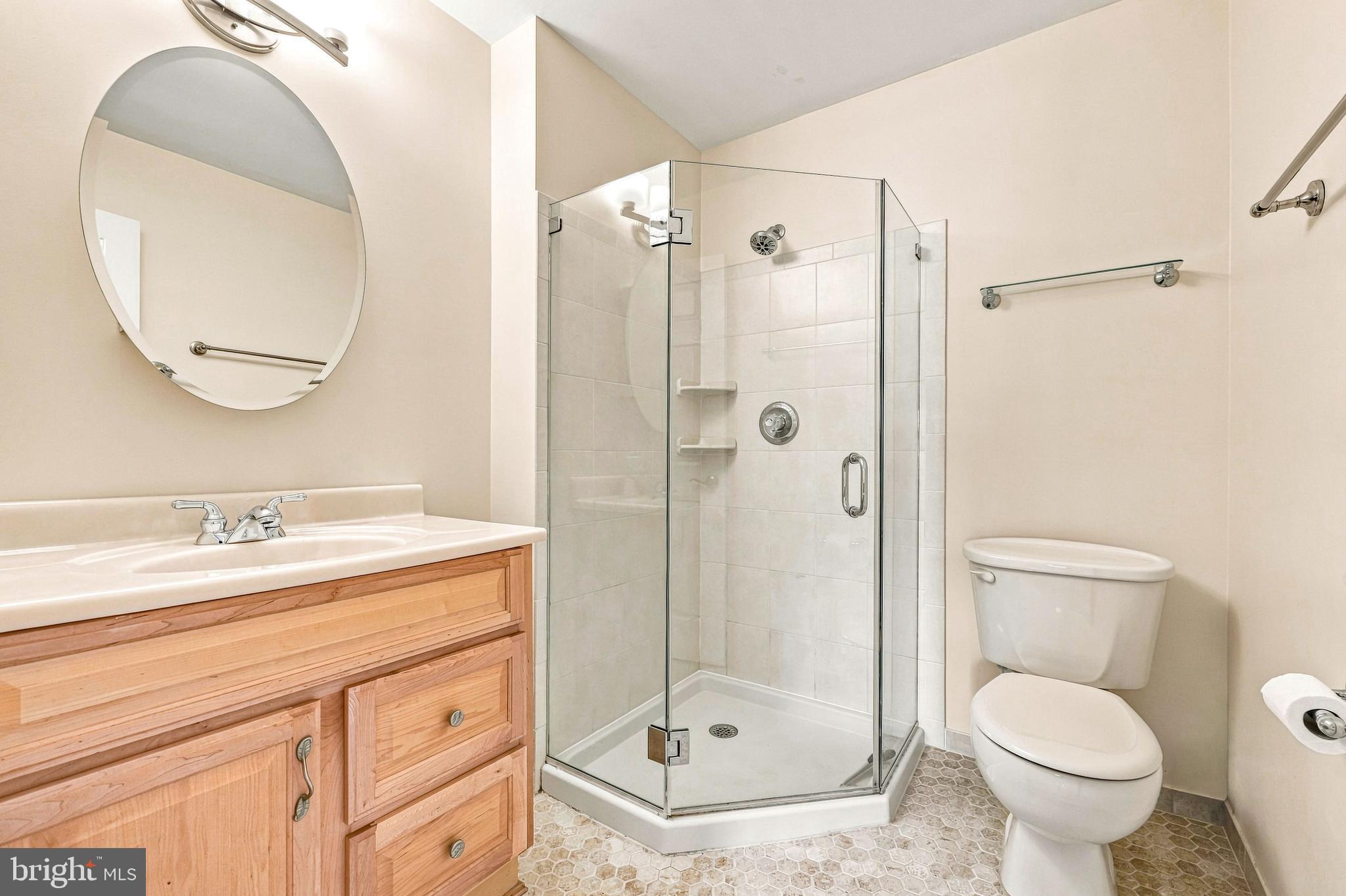 131 Kings Croft Drive Cherry Hill, NJ 08034 - Photo 24 of 38 Gallery Image 24