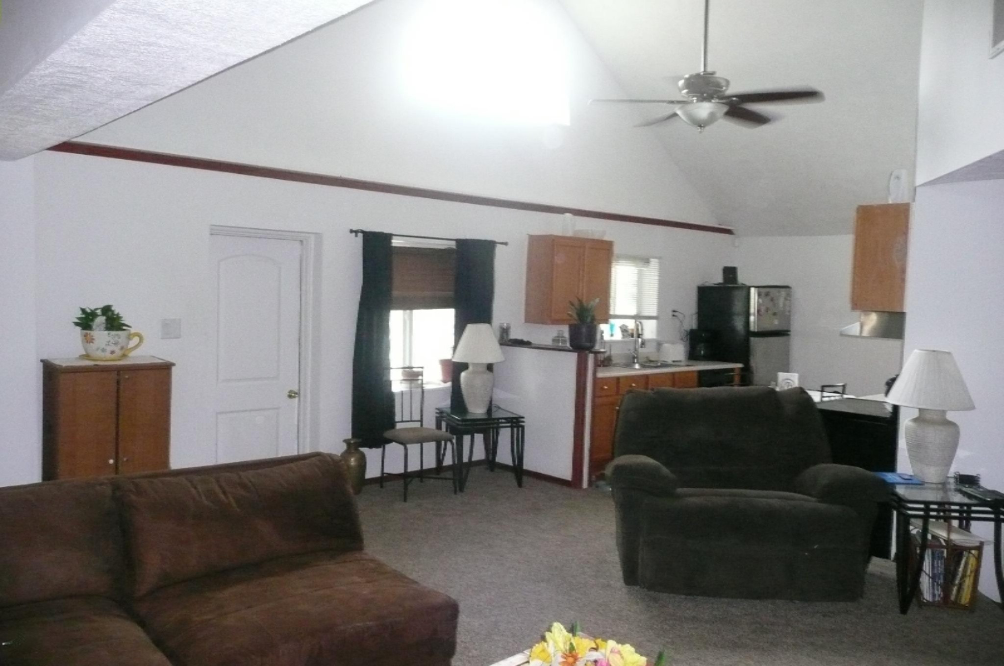 3149 Detroit Road Niles, MI 49120 - Photo 2 of 12 Fam Room Kitchen