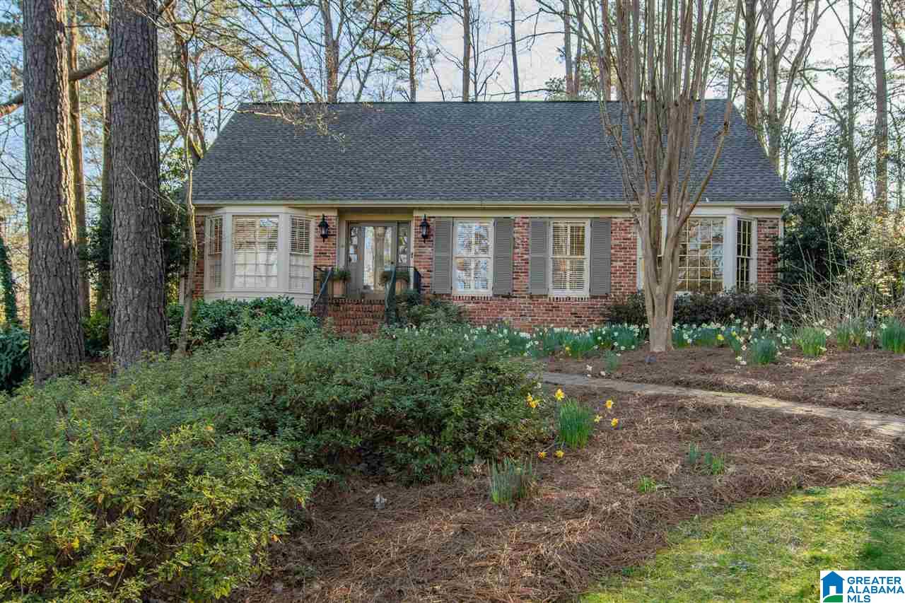 3412 River Bend Road Birmingham, AL 35243 - Photo 1 of 36