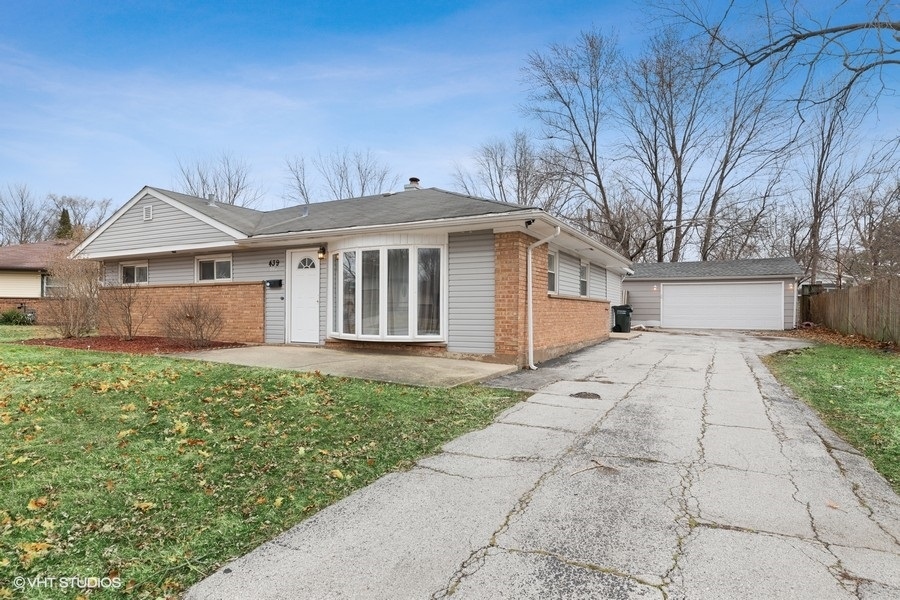 439 Niagara Street Park Forest, IL 60466 - Photo 2 of 10