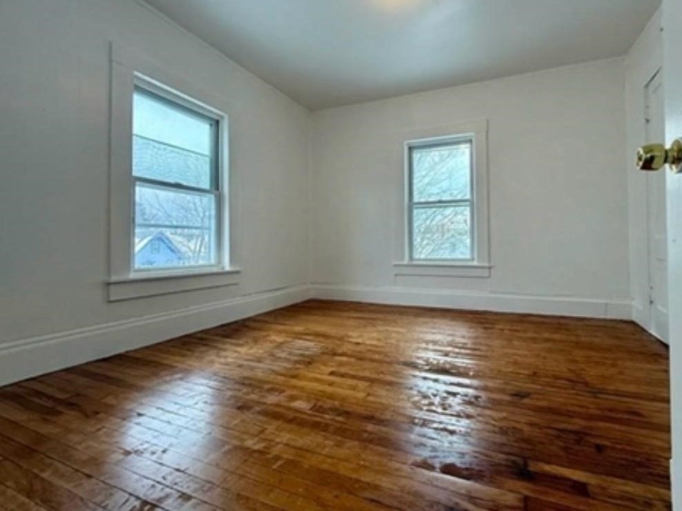 68 Smith Street Lowell, MA 01851 - Photo 3 of 5