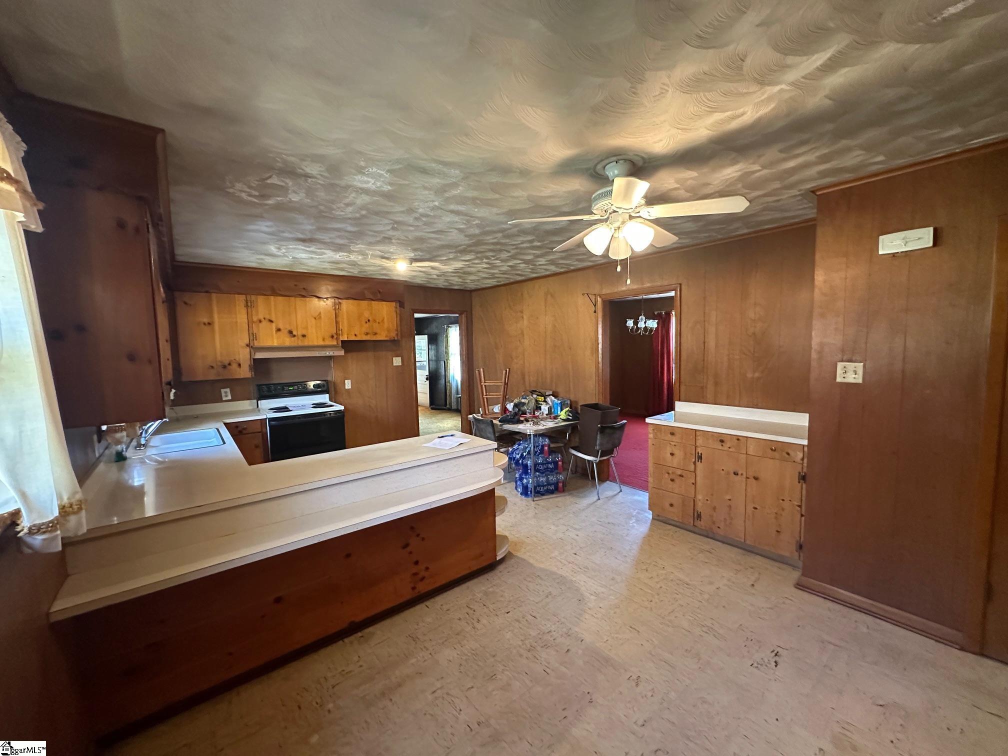 303 Revels Road Chesnee, SC 29323 - Photo 7 of 21