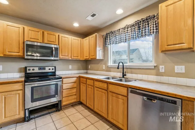 $399,000 | 118 Parkland Way, Caldwell, ID 83605