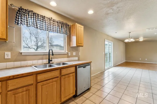 $399,000 | 118 Parkland Way, Caldwell, ID 83605