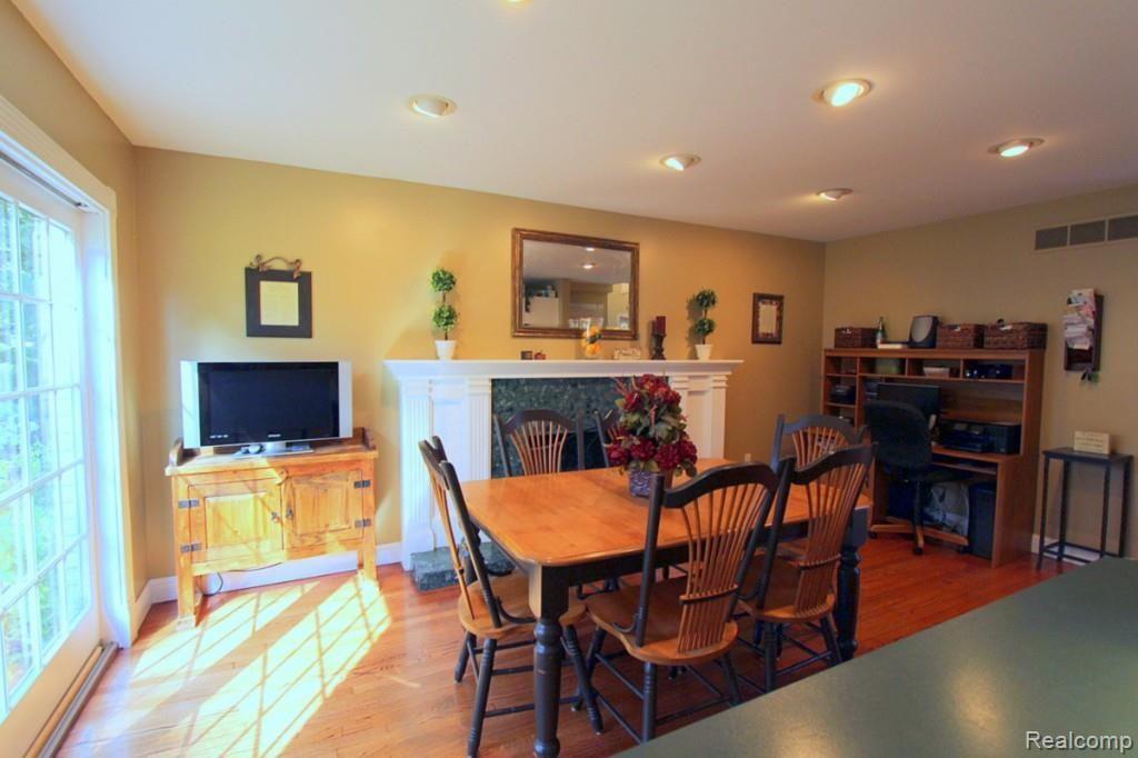 44043 Hanford Road Canton, MI 48187 - Photo 13 of 40 1HANFORD-011.jpg