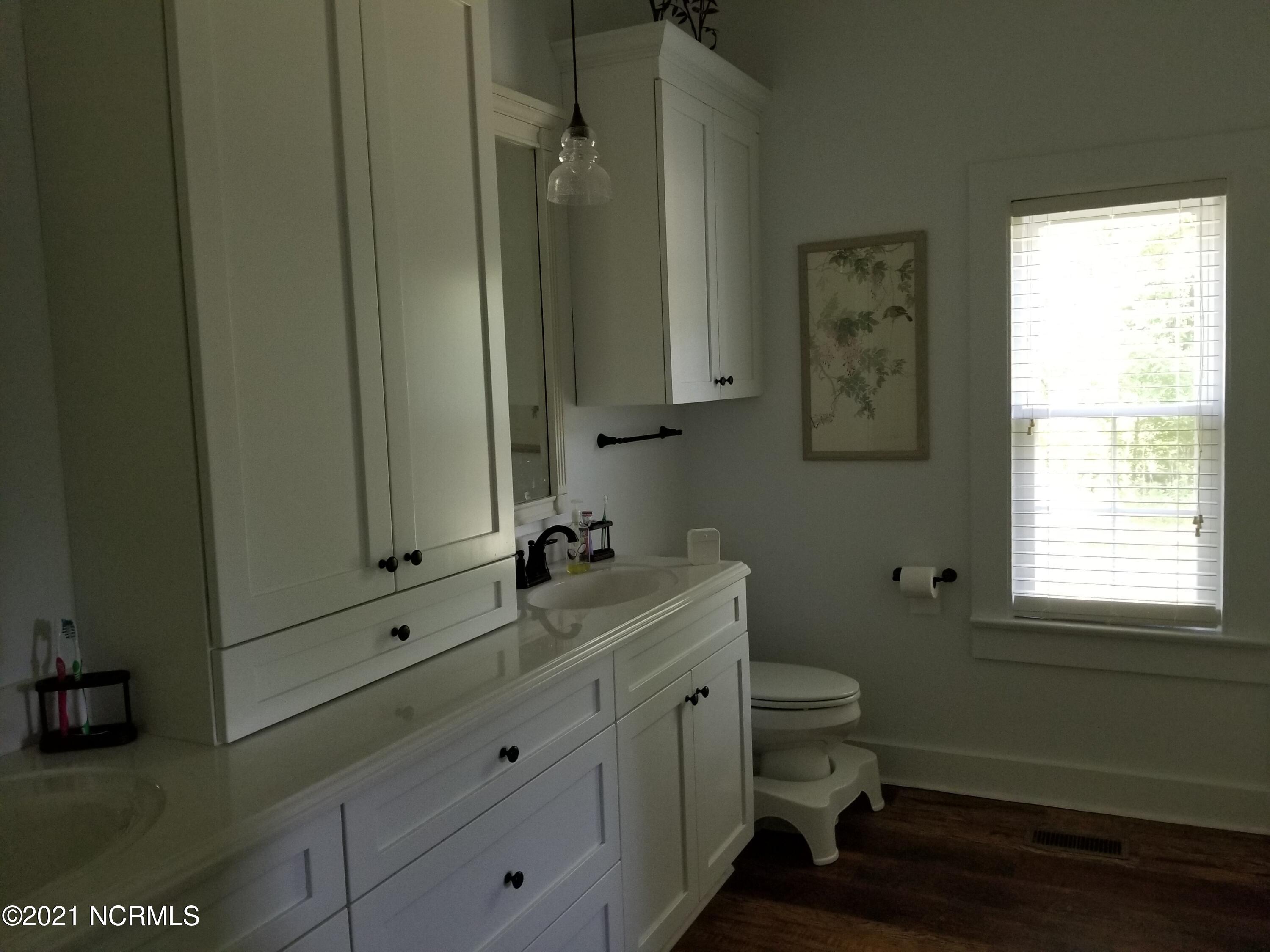 8324 Boy Scout Road Bailey, NC 27807 - Photo 40 of 44 double sinks