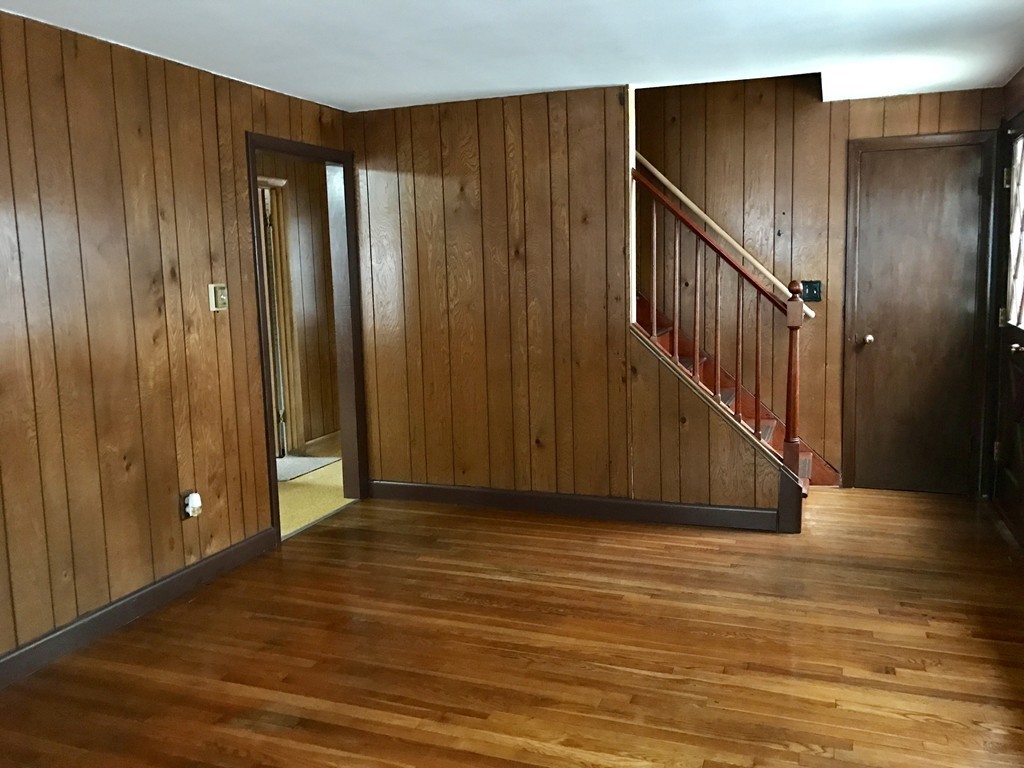 128 Walker Road Shirley, MA 01464 - Photo 8 of 22
