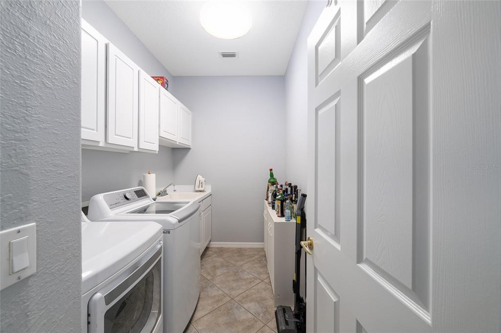 12827 Southeast 90th Court Road Summerfield, FL 34491 - Photo 26 of 68 Gallery Image 26