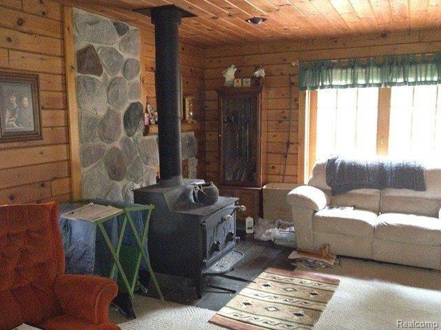 2720 Marlette Road Applegate, MI 48401 - Photo 9 of 12 IMG_0021