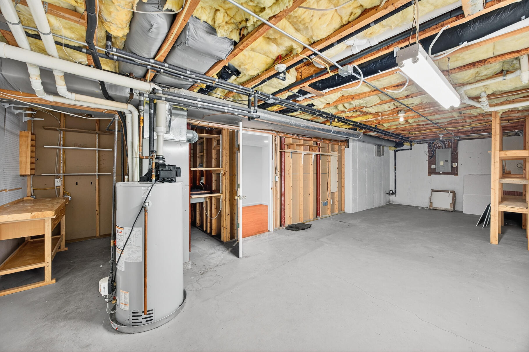 16 Gold Leaf Lane, Unit 16 Mashpee, MA 02649 - Photo 35 of 51 a view of a room with gym equipment