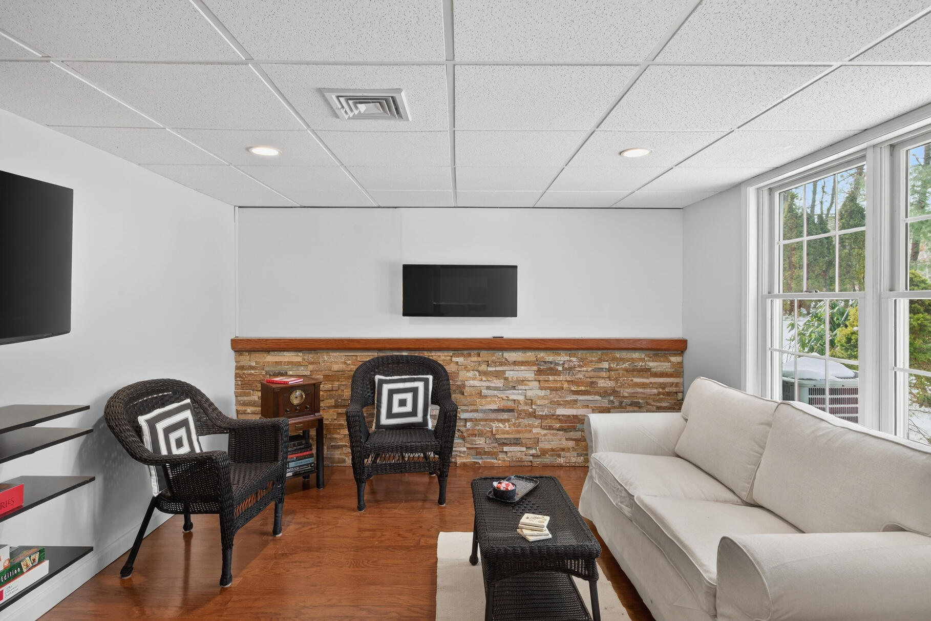 16 Gold Leaf Lane Mashpee, MA 02649 - Photo 37 of 59 8P0A8845