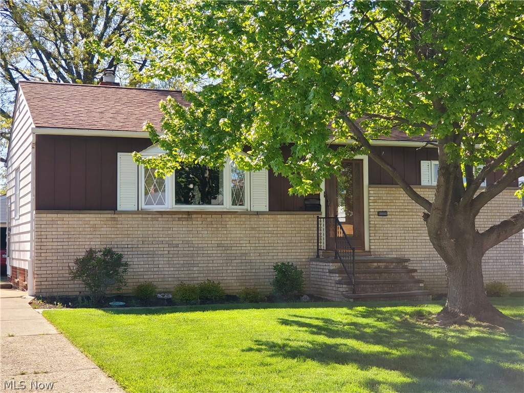 796 Pendley Road Willowick, OH 44095 - Photo 2 of 34 Gallery Image 2