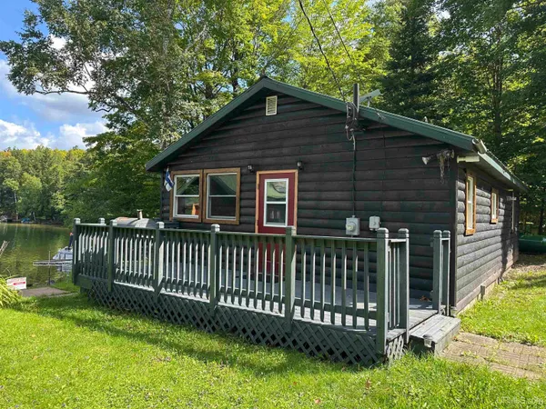 $259,900 | 2942 Sycamore Road, Republic, MI 49879