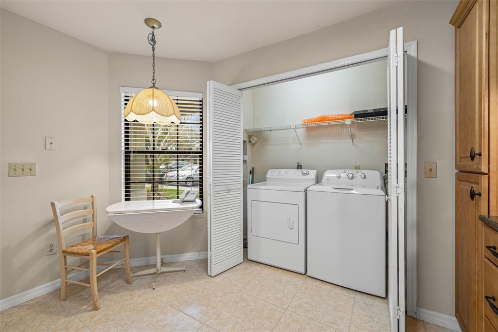 5100 Burchette Road, Unit 300 Tampa, FL 33647 - Photo 8 of 27 a room that has a washer and dryer
