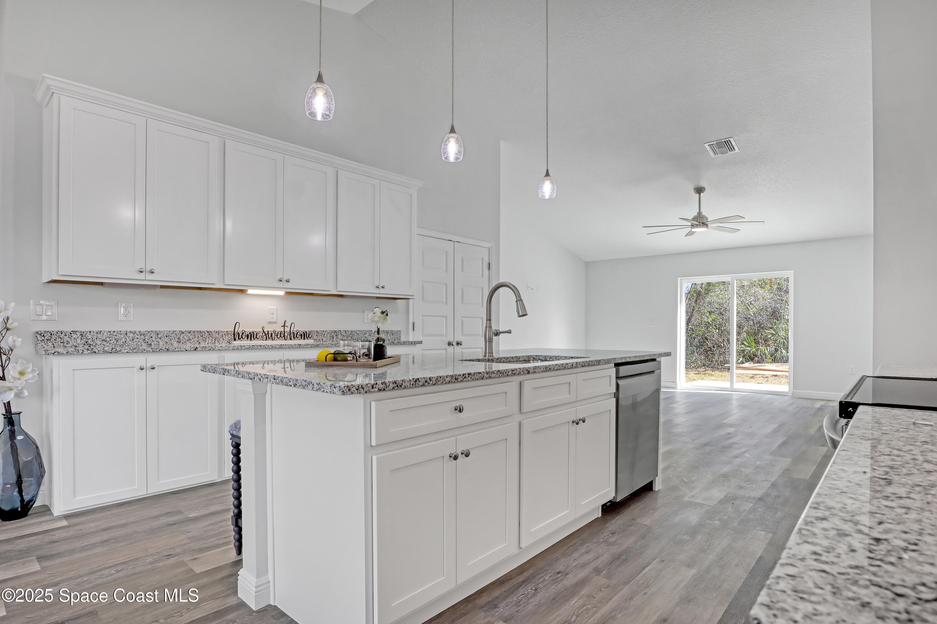 5245 Blounts Ridge Road Mims, FL 32754 - Photo 10 of 35 5245 Blounts Ridge (12)
