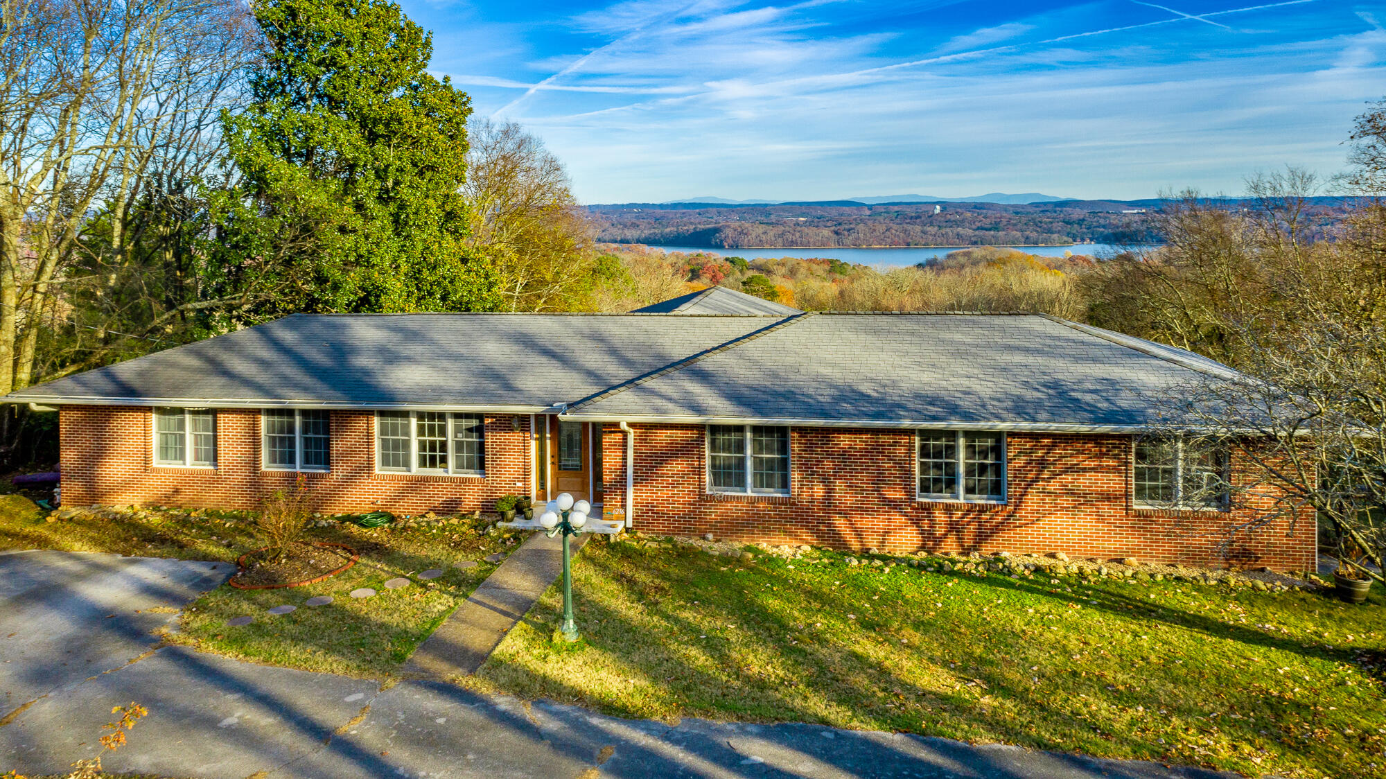 6236 Fairview Road Hixson, TN 37343 - Photo 1 of 81 6236 Fairview Road HD-123