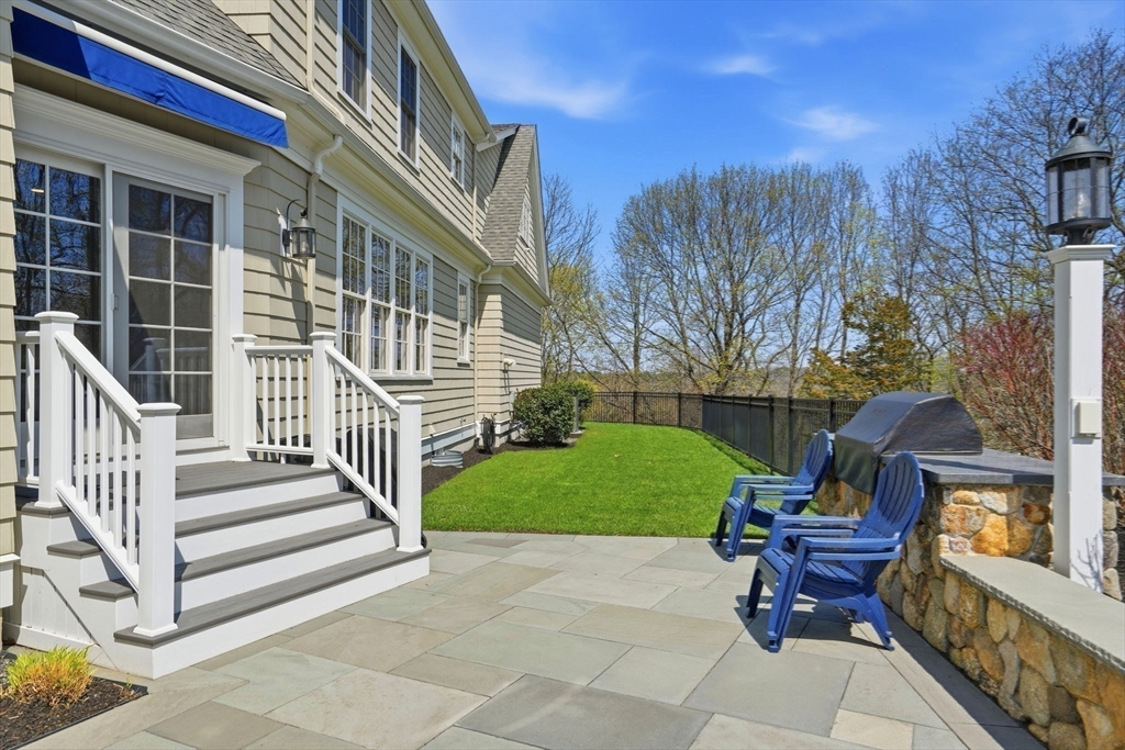 21 Chadbourne Road Lexington, MA 02421 - Photo 31 of 39