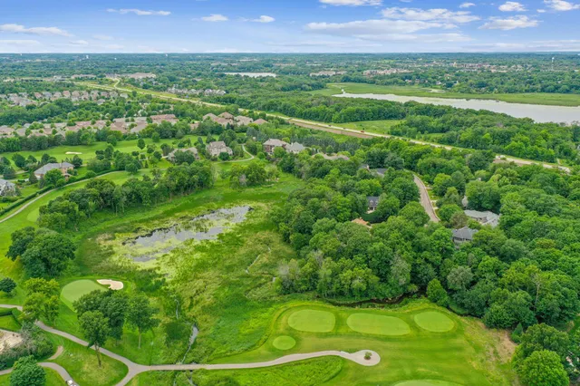 $1,599,000 | 18844 Bearpath Trail, Eden Prairie, MN 55347