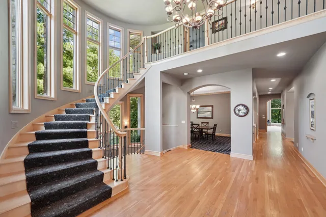 $1,599,000 | 18844 Bearpath Trail, Eden Prairie, MN 55347