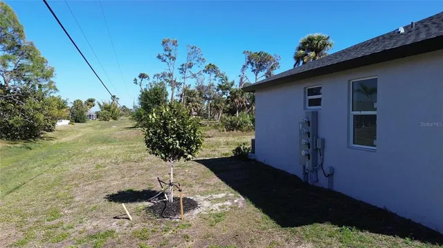 $795,400 | 246 Rotonda Blvd Rotonda Boulevard, Rotonda West, FL 33947