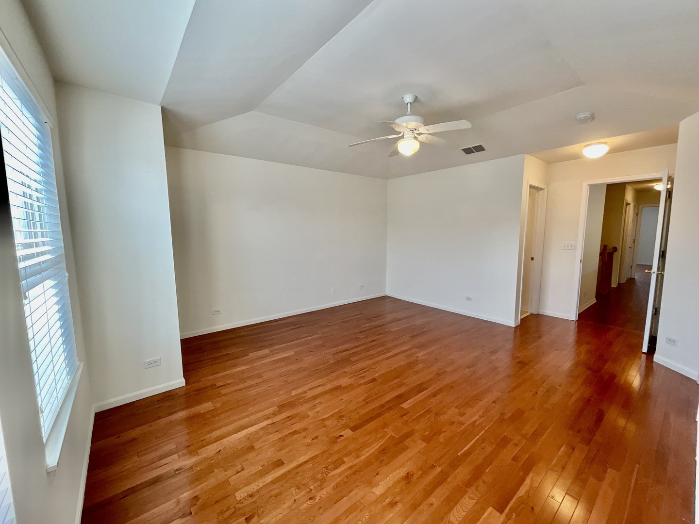 1829 Crenshaw Circle Vernon Hills, IL 60061 - Photo 16 of 30