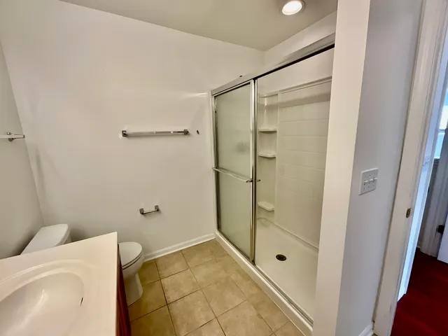 $3,200 | 1829 Crenshaw Circle, Vernon Hills, IL 60061