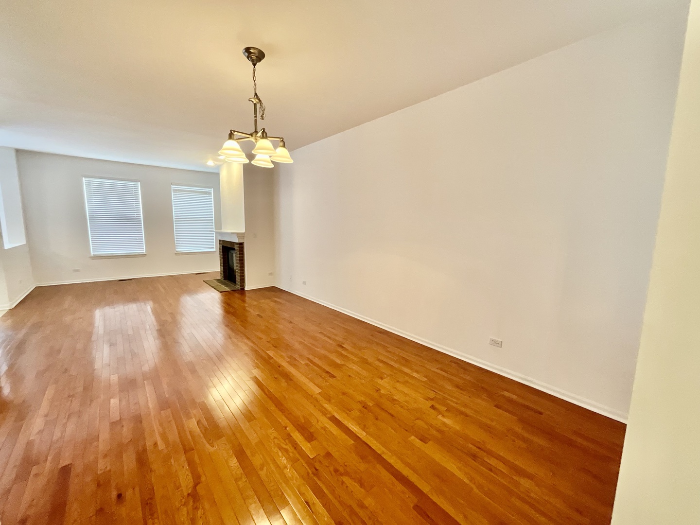 1829 Crenshaw Circle Vernon Hills, IL 60061 - Photo 6 of 30