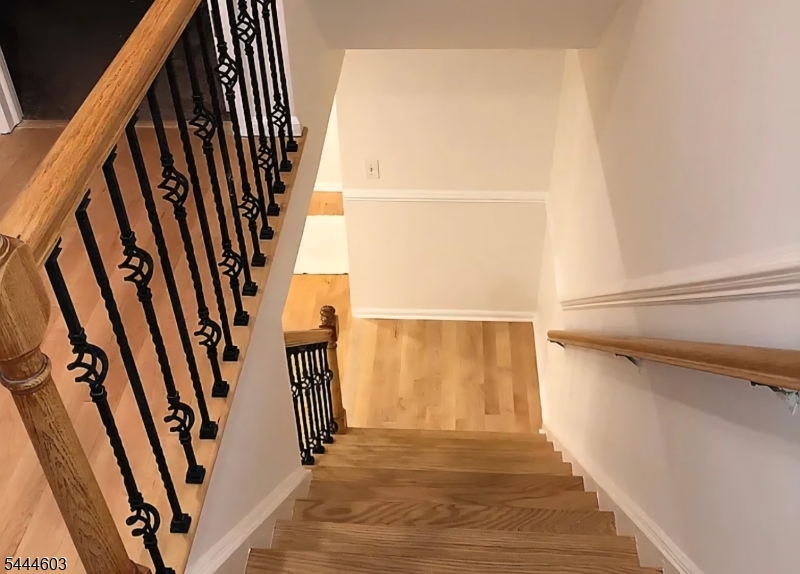 5 Dean Road, Unit B Mendham, NJ 07945 - Photo 7 of 9