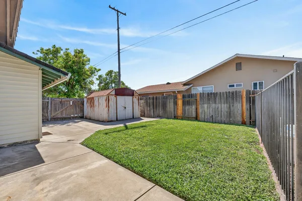 $485,000 | 3581 Imperial Way, Sacramento, CA 95826
